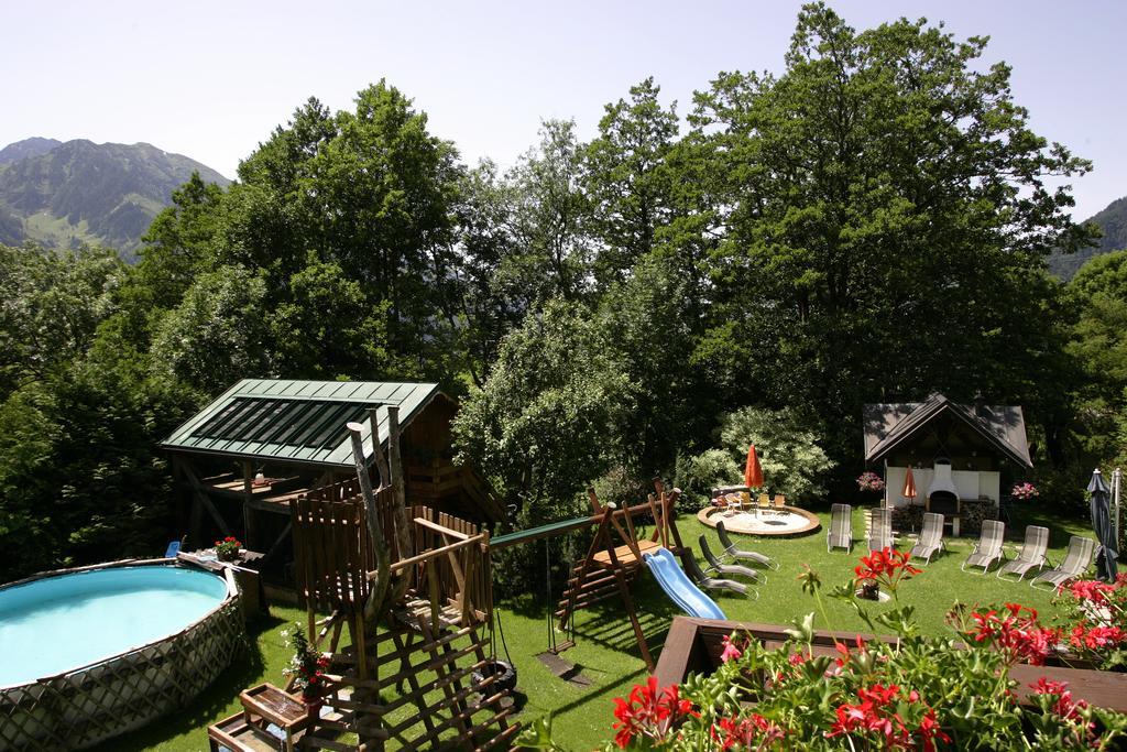 Hotel - Pension Oetzmooshof Sankt Johann im Pongau Quarto foto